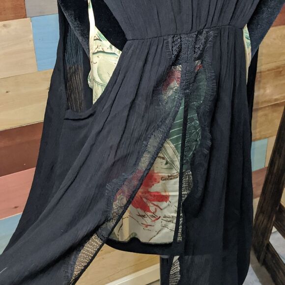 Nwot lg Maverick Open back lace trim sleeveless blouse - Picture 4 of 5